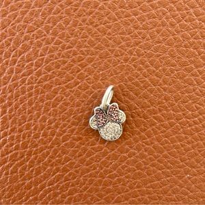 Minnie Mouse Pandora charm